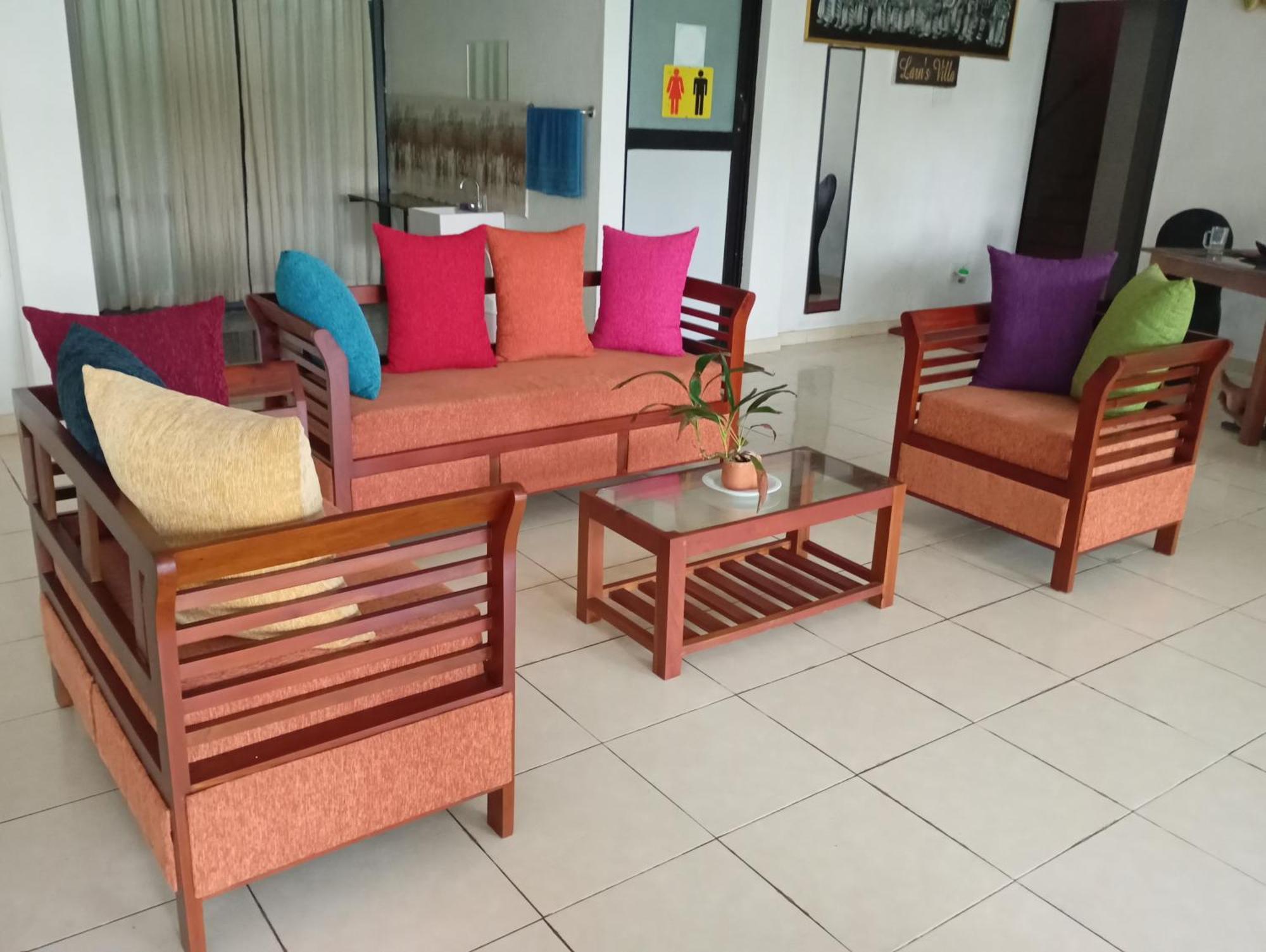 Larn'S Villa Hotel & Apartment Wadduwa Exteriér fotografie