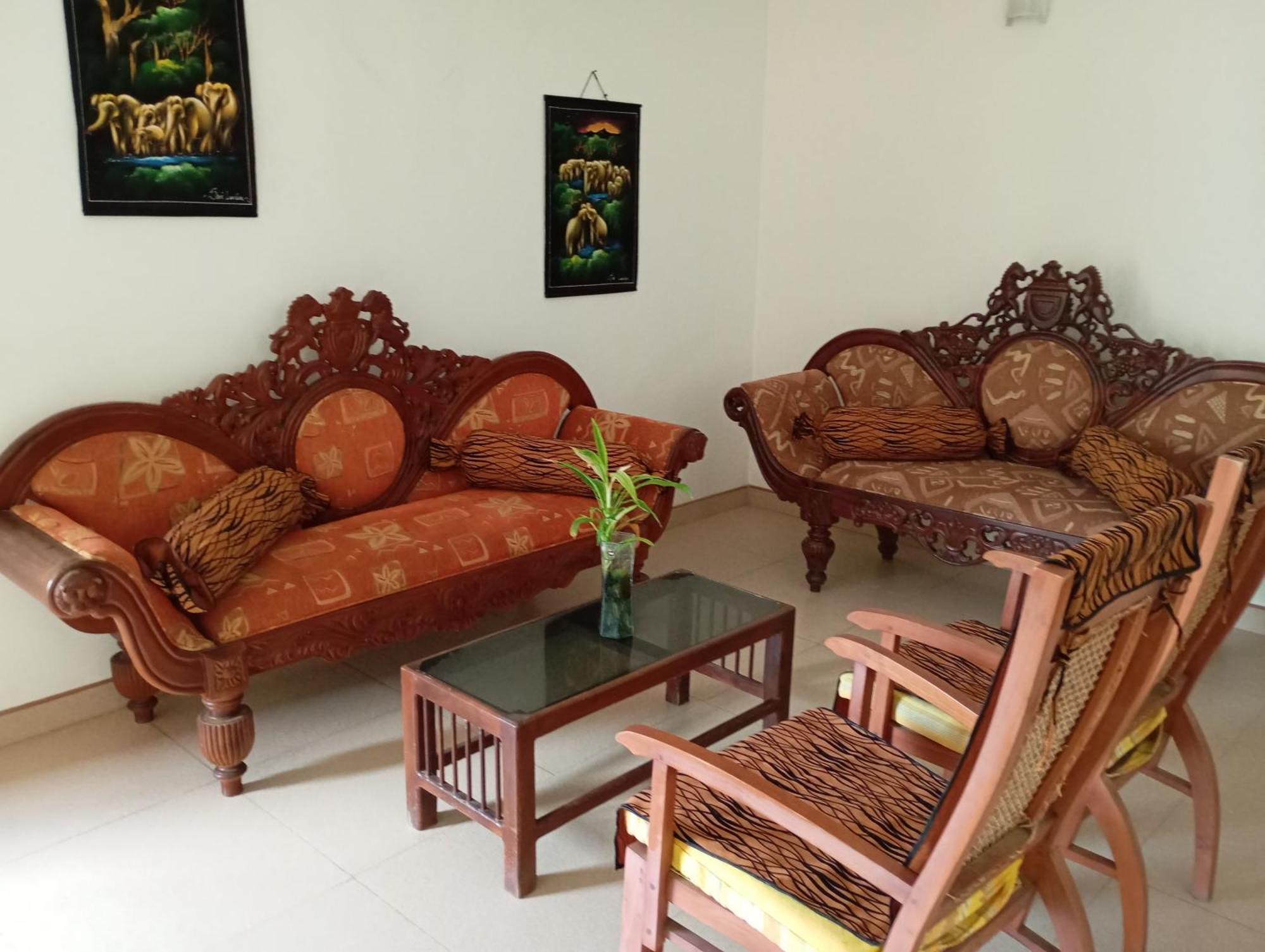 Larn'S Villa Hotel & Apartment Wadduwa Exteriér fotografie