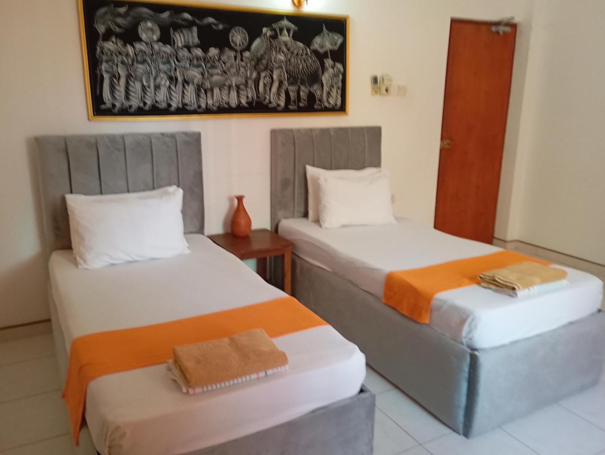 Larn'S Villa Hotel & Apartment Wadduwa Exteriér fotografie